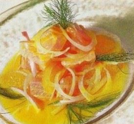 Ceviche en salsa con naranja