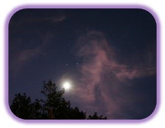 Ls estrella Regulo con la Luna