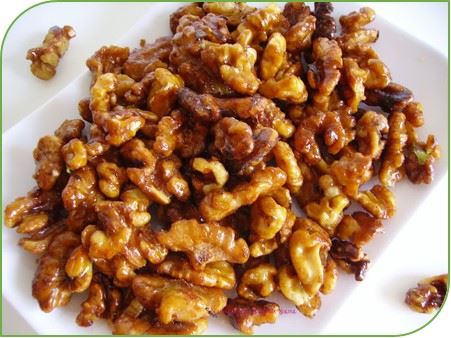 Nueces caramelizadas con miel ¡Bienvenido Octubre! 